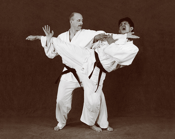 Hapkido photos of Master Marc Tedeschi performing Hapkido techniques